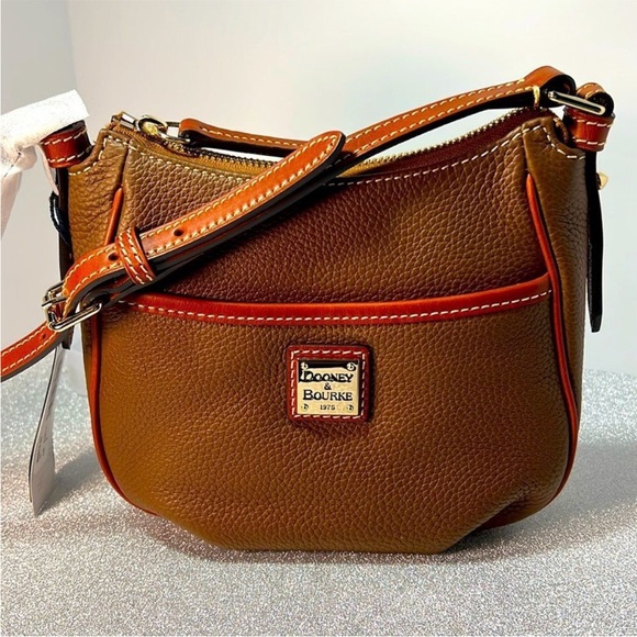 NWT Dooney & Bourke Pebble Grain Margo Crossbody With Dust Bag With Front Pocket - Picture 14 of 14